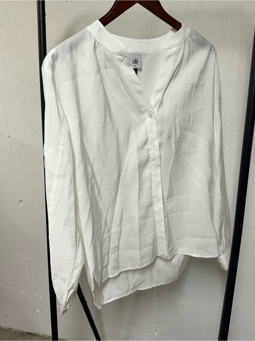 CAbi White Button-Front Blouse 🛵